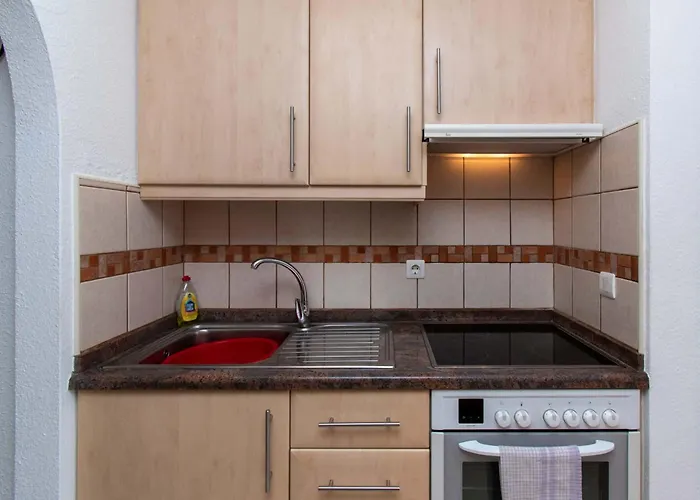 Santa Maria 30 - One Bed With Pool And Sea View