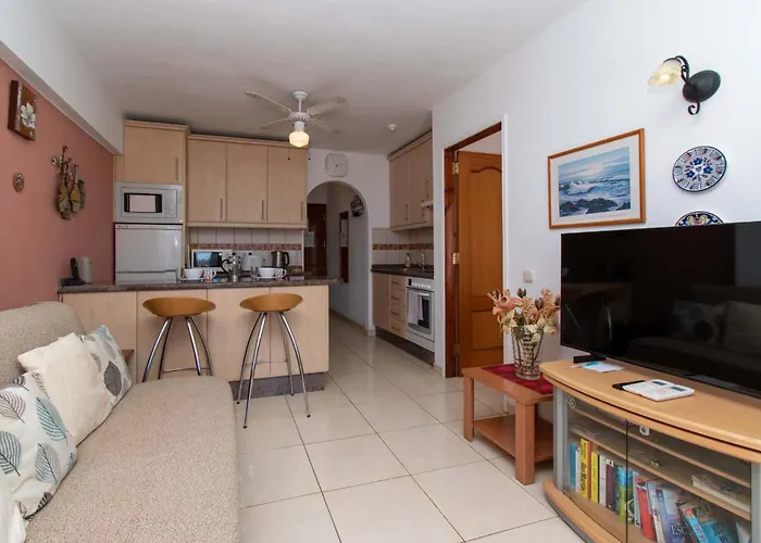 Santa Maria 30 - One Bed With Pool And Sea View * Адехе